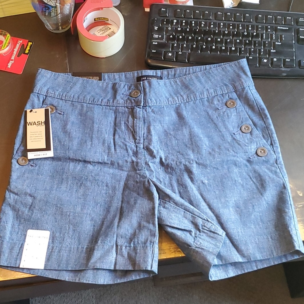 NEW The LIMITED brand tailored shorts  NEW TAGS ATTACHED